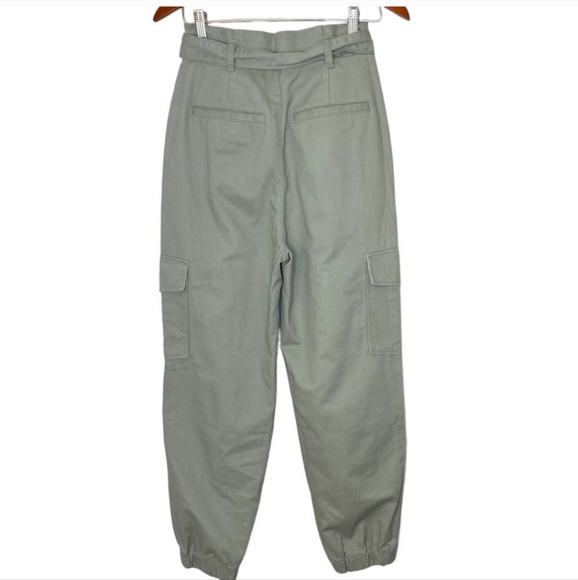 ARITZIA Sunday Best Gravity Pants- High Waist Paperbag Cargo Pants - Picture 4 of 9